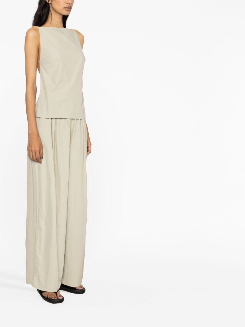 Neutral Open-back Tank Top