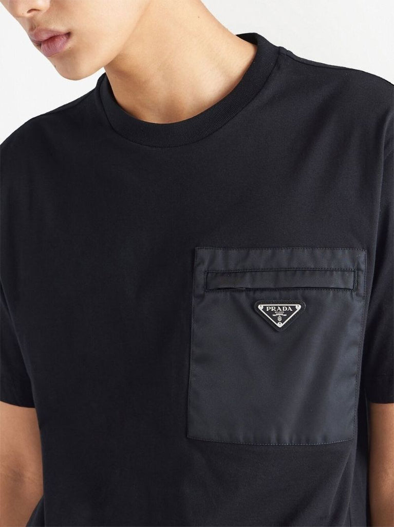 Black Logo Plaque T-shirt