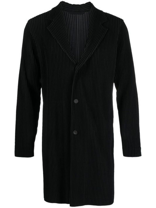 Black Single Breasted Pleated Coat