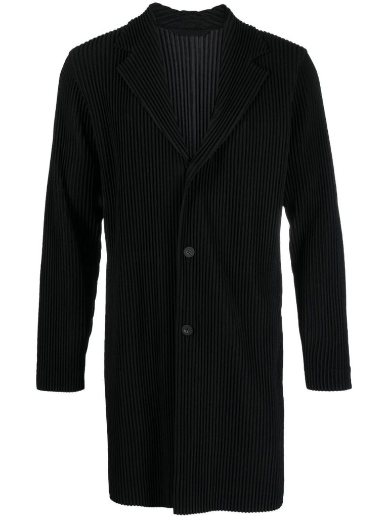 Black Single Breasted Pleated Coat