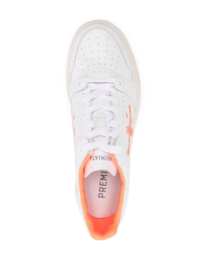 White Quinn 6302 Sneakers
