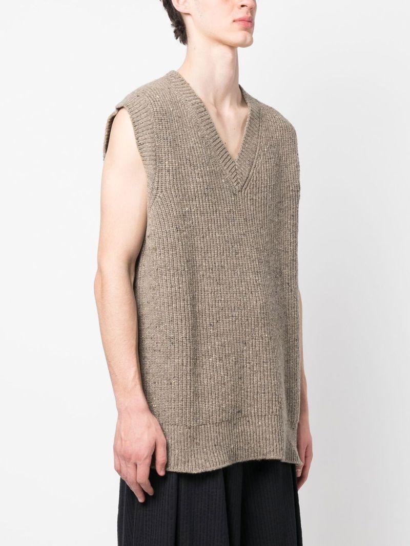 Green V-neck Ribbed Vest