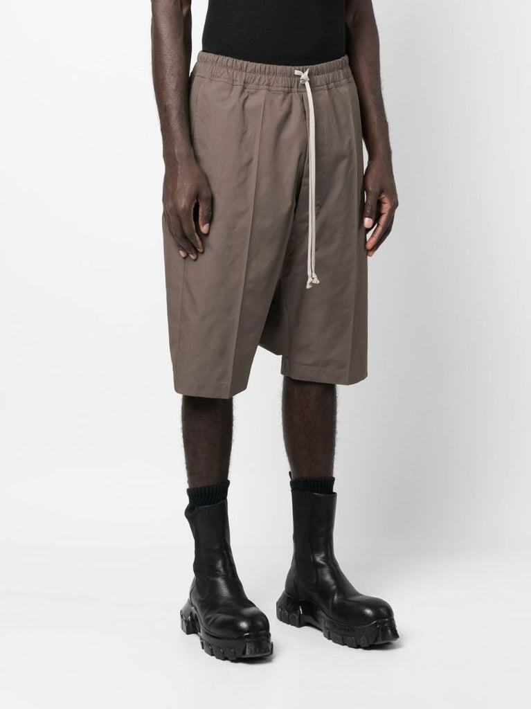 Neutral Drop-crotch Knee-length Shorts