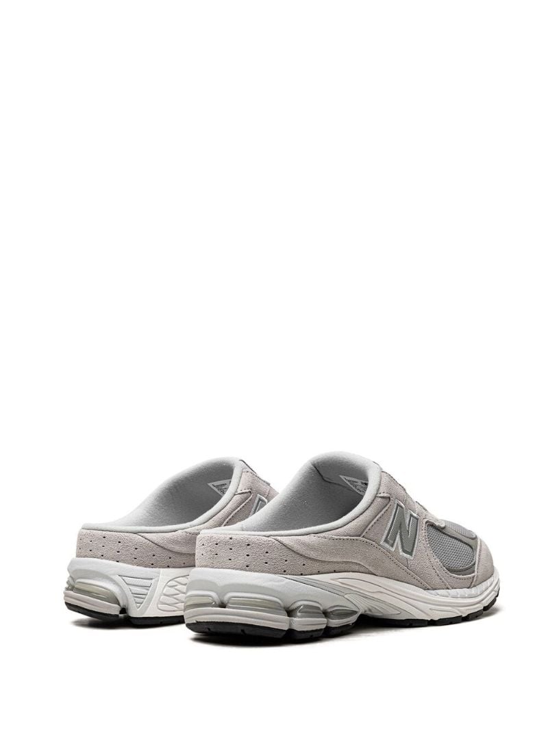 Grey 2002r Rain Cloud Sneakers
