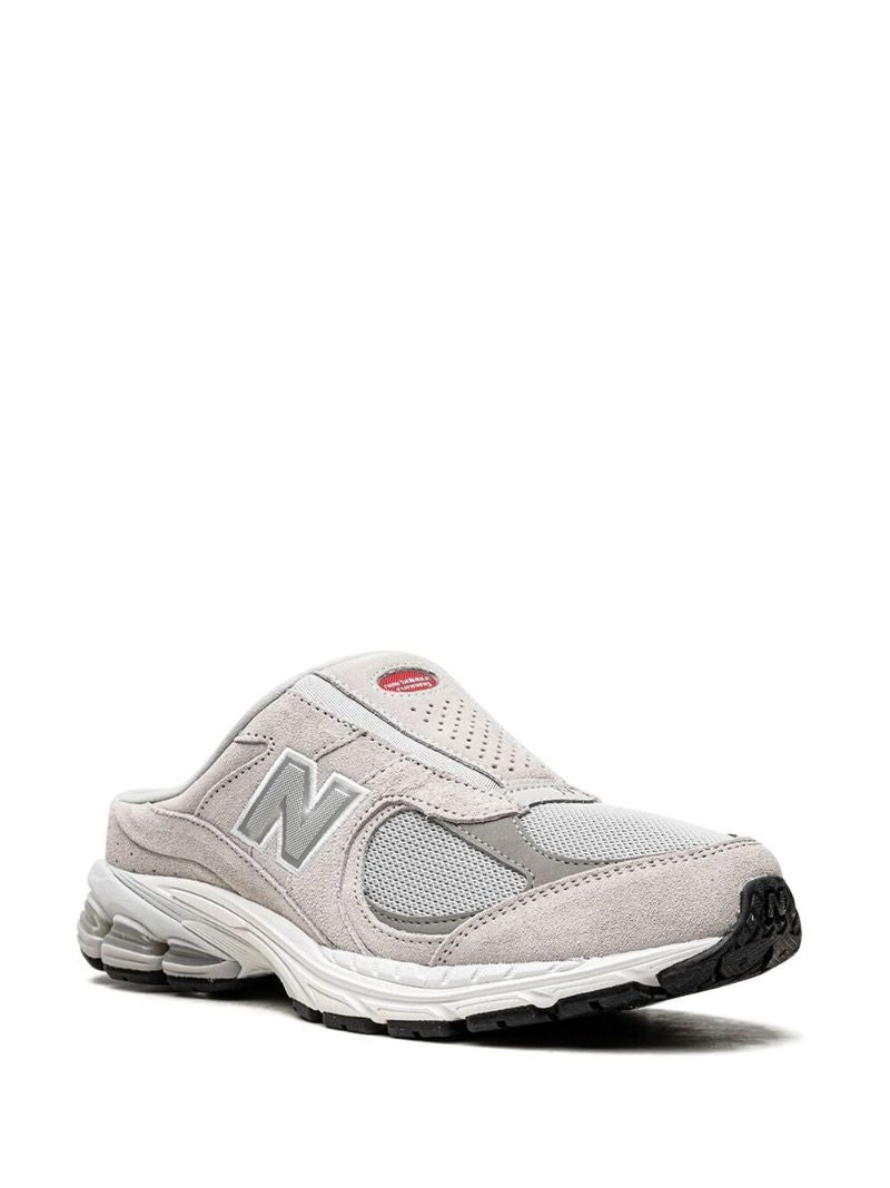 Grey 2002r Rain Cloud Sneakers