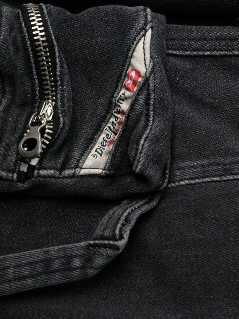Black Low Rise Skinny Cargo Jeans