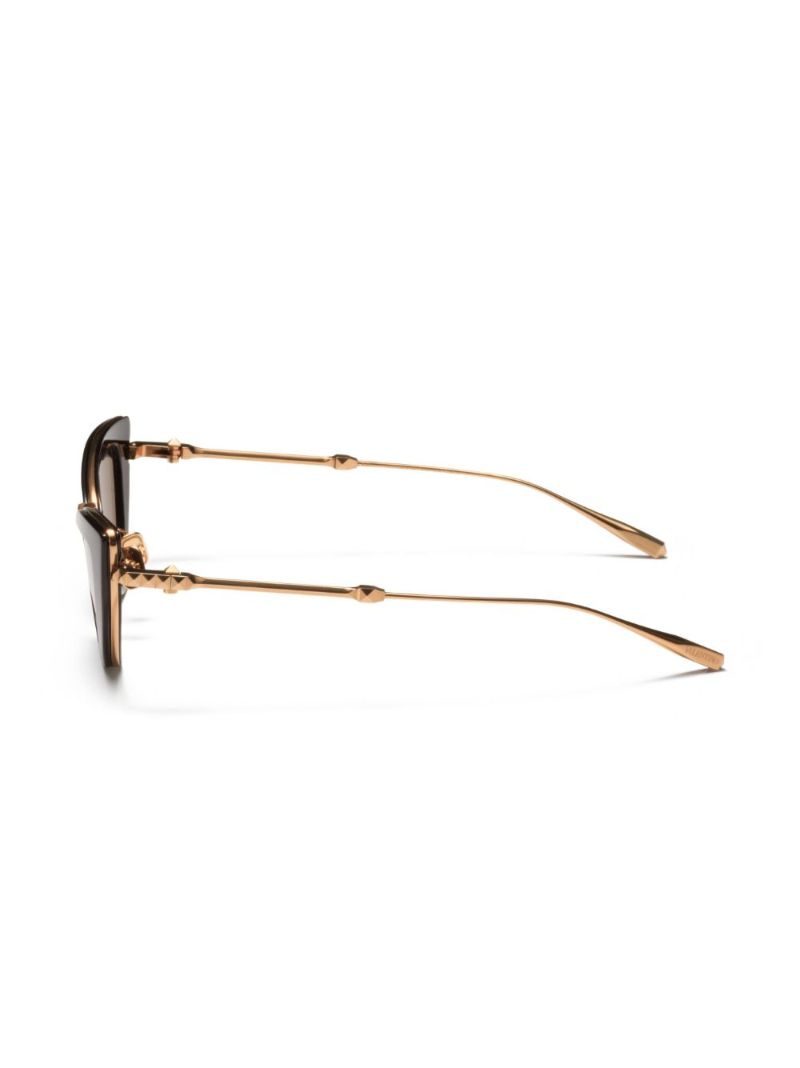 Black Rockstud Cat-eye Sunglasses