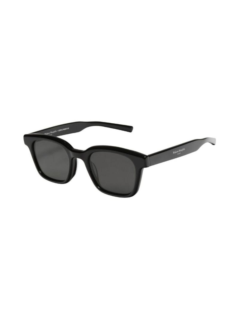 X Maison Margiela Black Mm006 01 Square Sunglasses