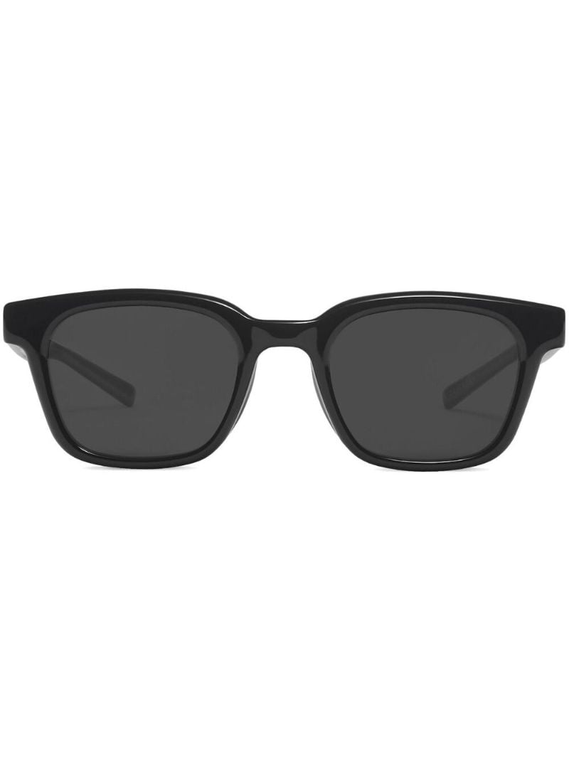 X Maison Margiela Black Mm006 01 Square Sunglasses