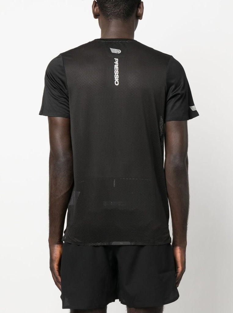 Black Arahi Performance T-shirt