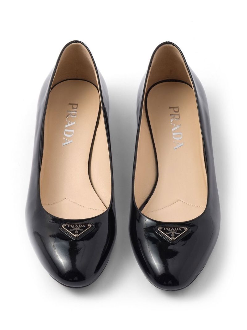 Black Logo Patent Leather Ballerina Shoes