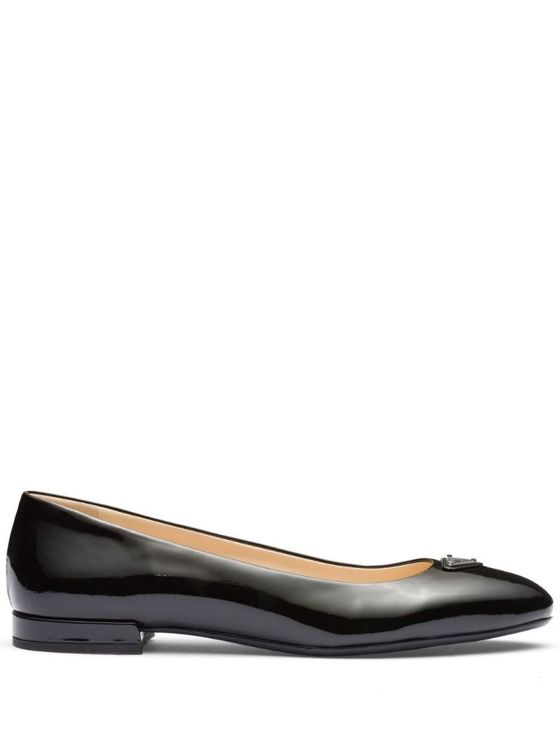 Black Logo Patent Leather Ballerina Shoes