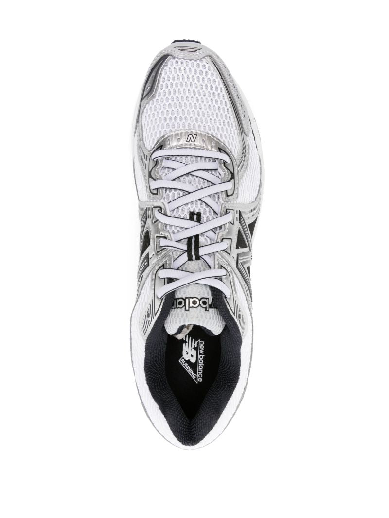 White 860v2 Running Sneakers