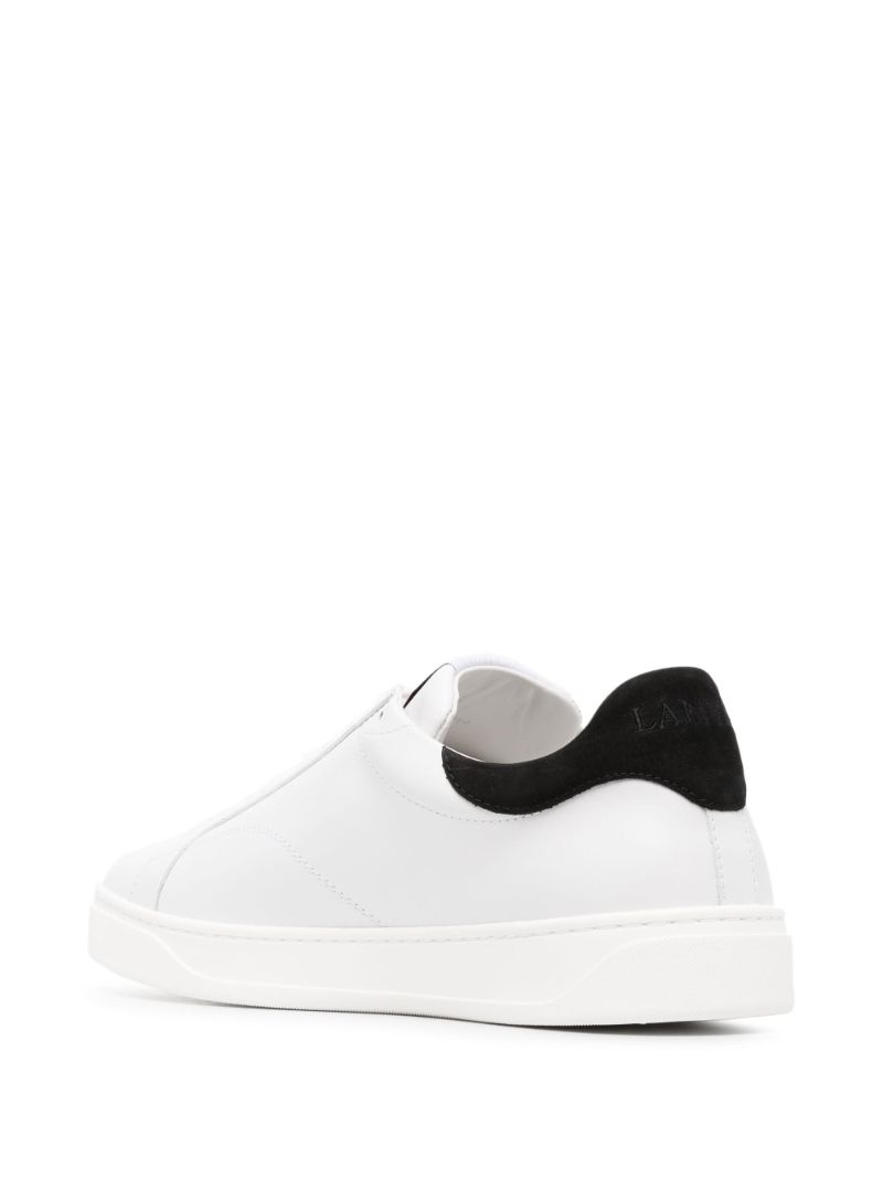 White Ddb0 Leather Sneakers
