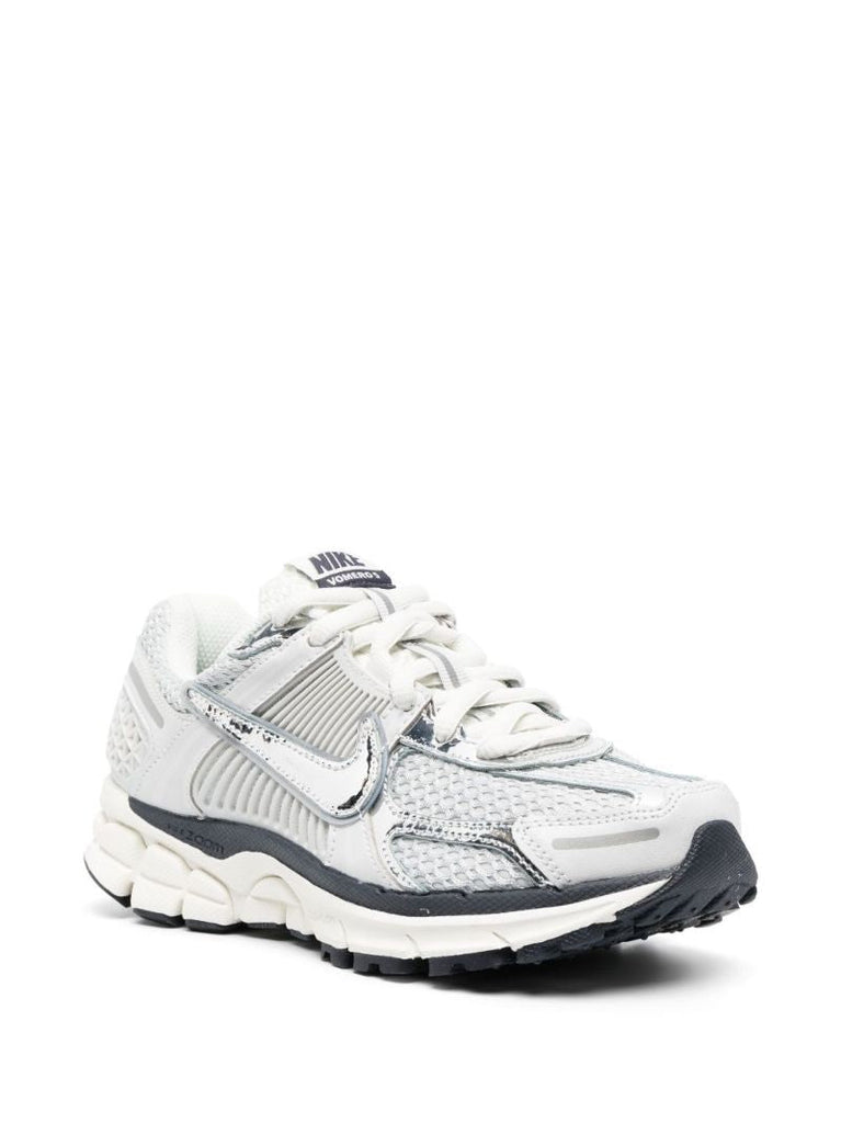 Silver Vomero 5 Low-top Sneakers
