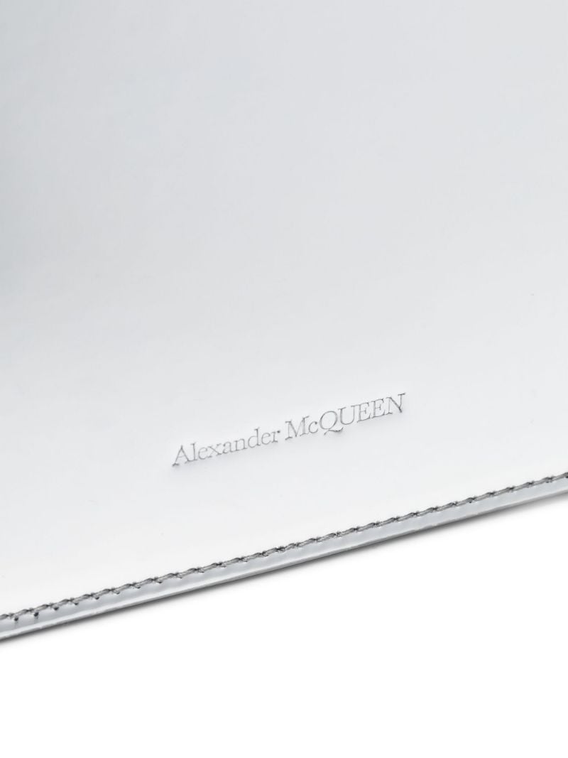 Silver-tone Small Skull Clutch Bag
