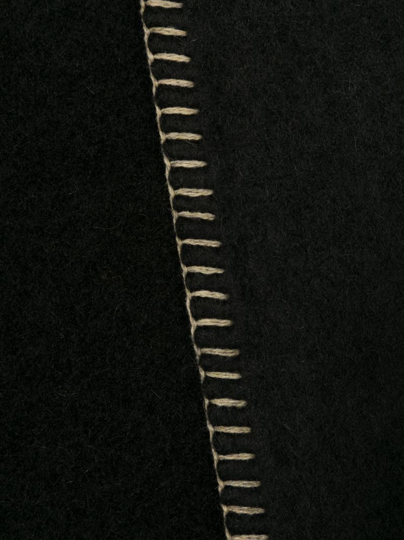 Black Cocotte Fluffy Scarf