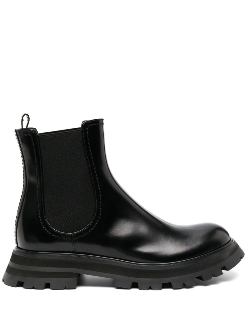 Black Wander Chelsea Ankle Boots