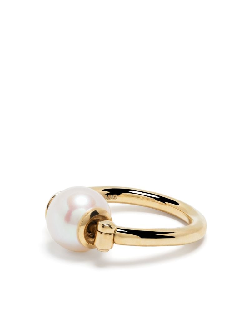 18k Yellow Gold Trundle Lock Pearl Ring