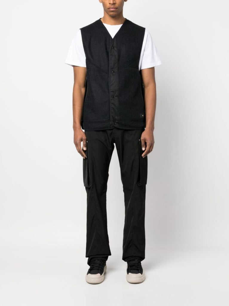 Black Fleece V-neck Gilet