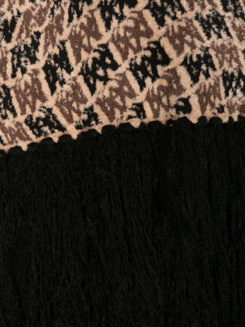 Neutral Wavy M.a. Fringed Scarf