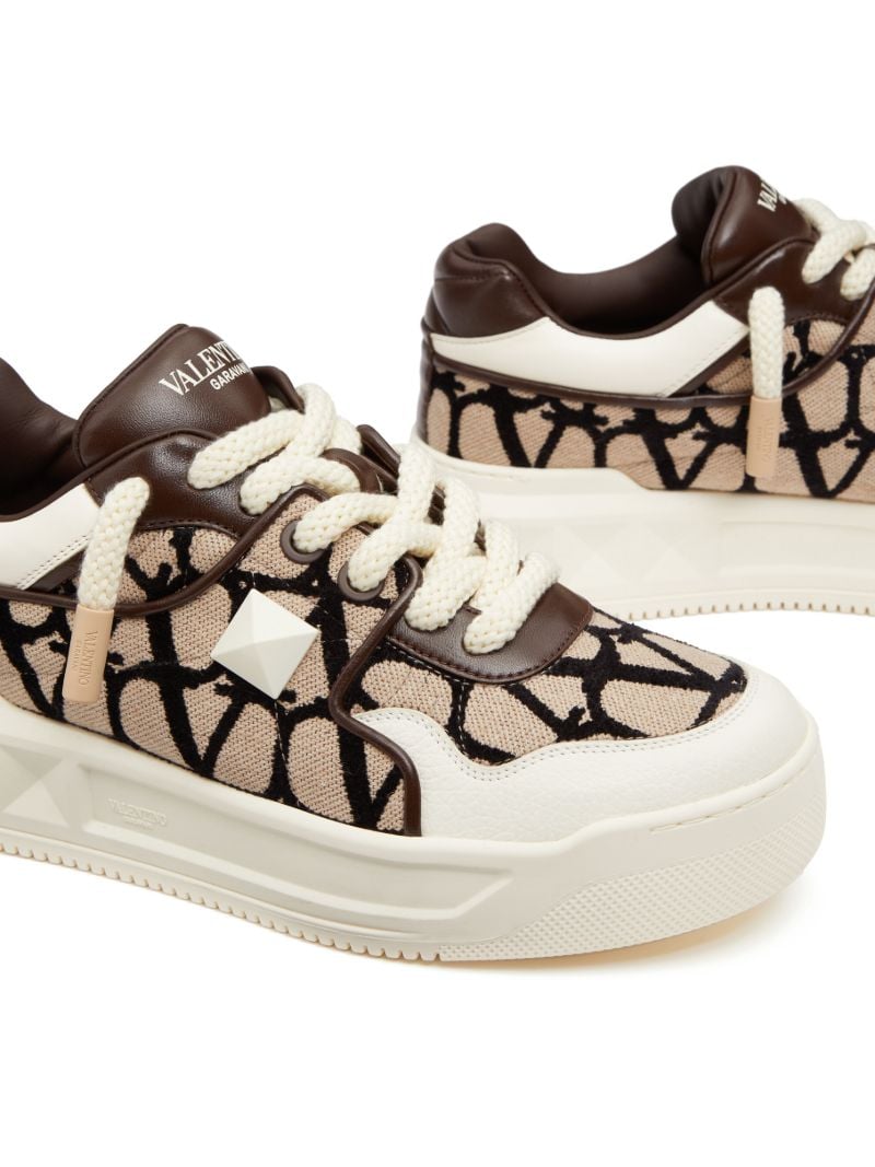 Neutral One Stud Toile Iconographe Sneakers