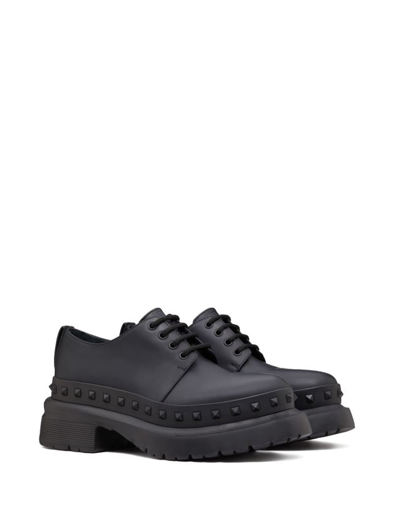 Black M-way Rockstud Leather Derby Shoes