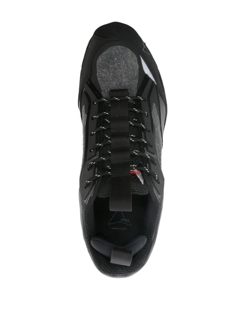 Black Lhakpa Hiking Sneakers