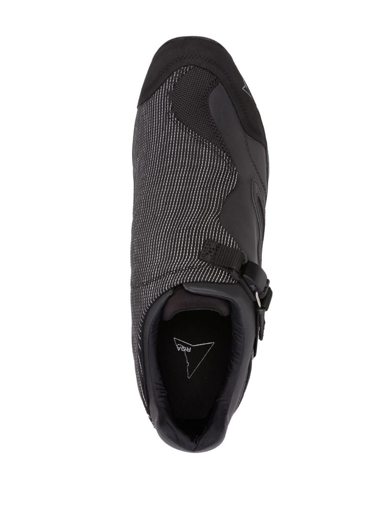 Black Minaar Hiking Sneakers