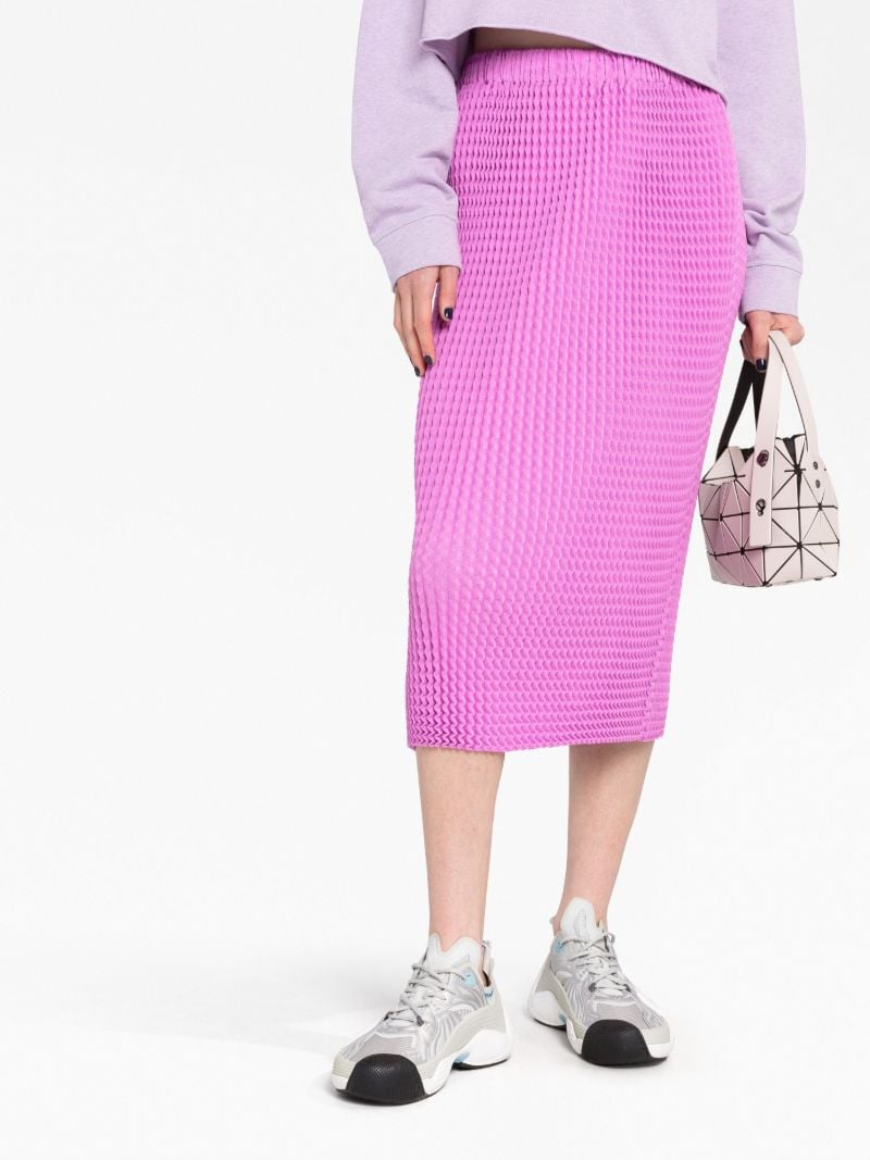Pink Spongy-36 Zigzag Stitching Skirt