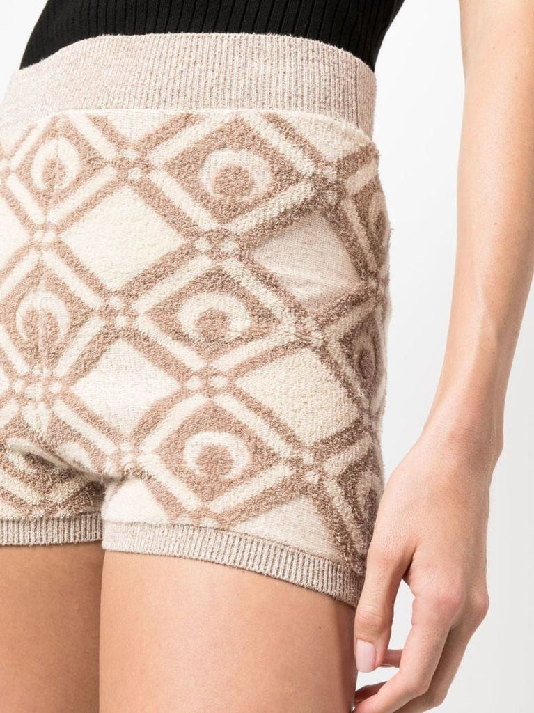 Neutral Moon Diamant Shorts