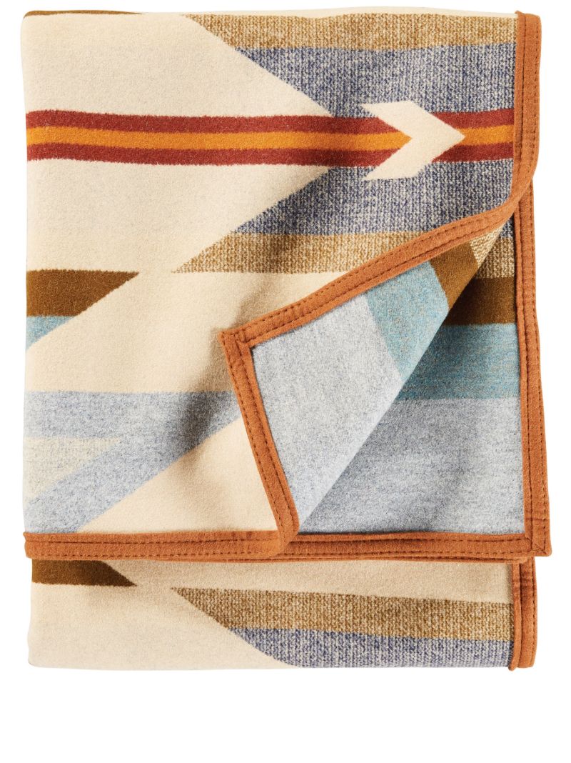 Neutral Wyeth Trail Blanket