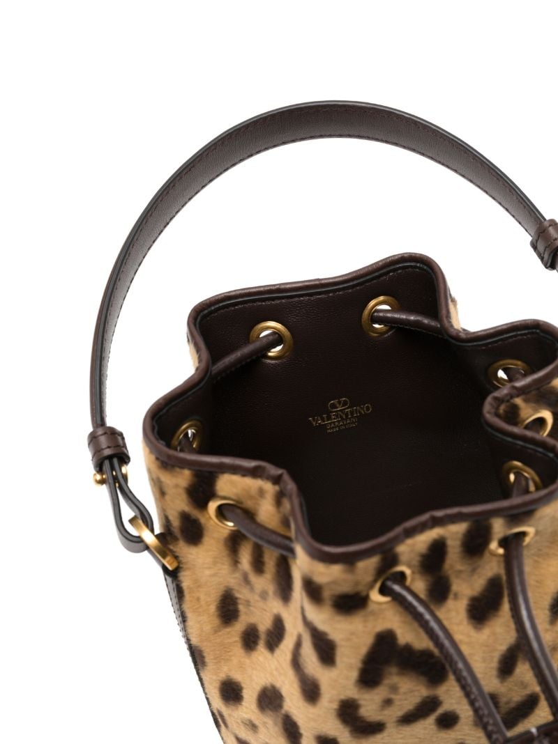 Brown Vlogo Signature Leopard-print Mini Bucket Bag