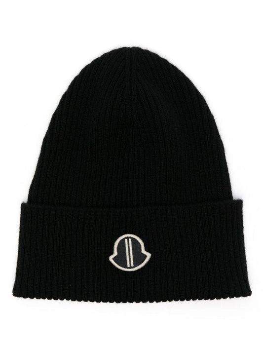 Black Ribbed Cashmere Beanie