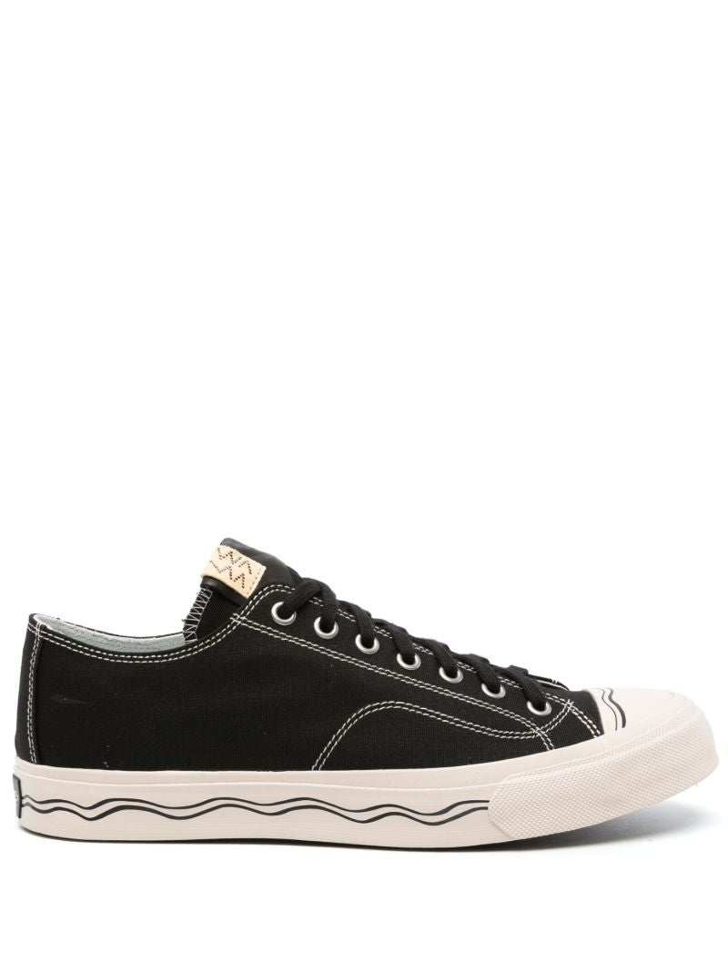 Black Seeger Lo Sneakers