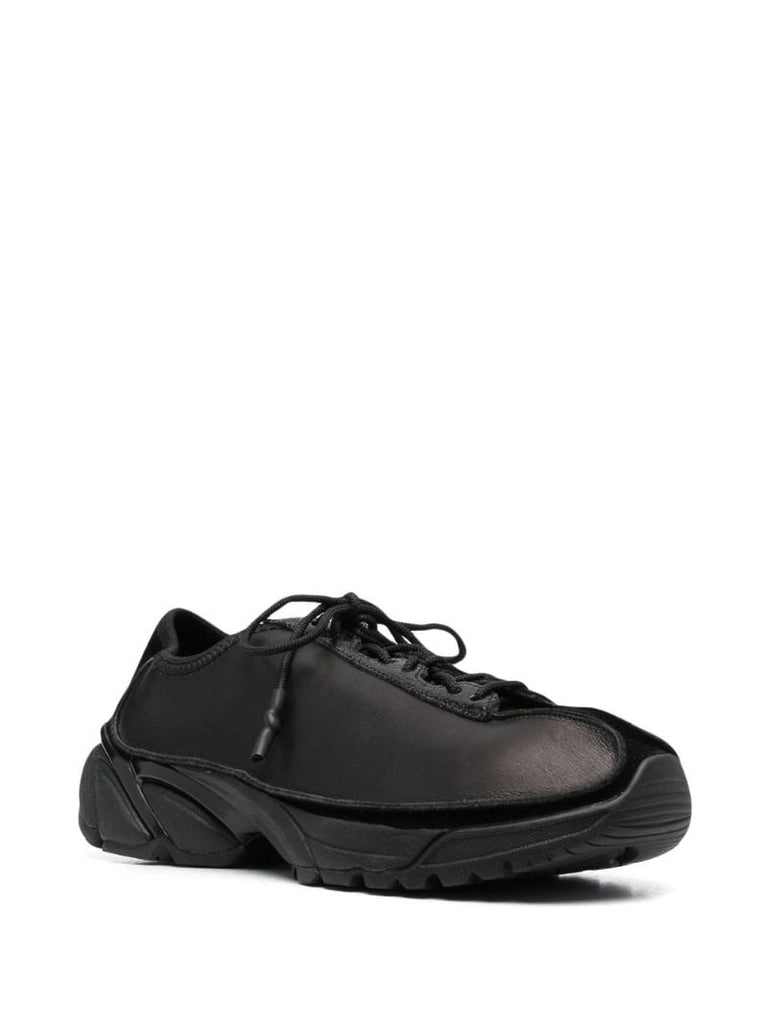 Klove Sneakers
