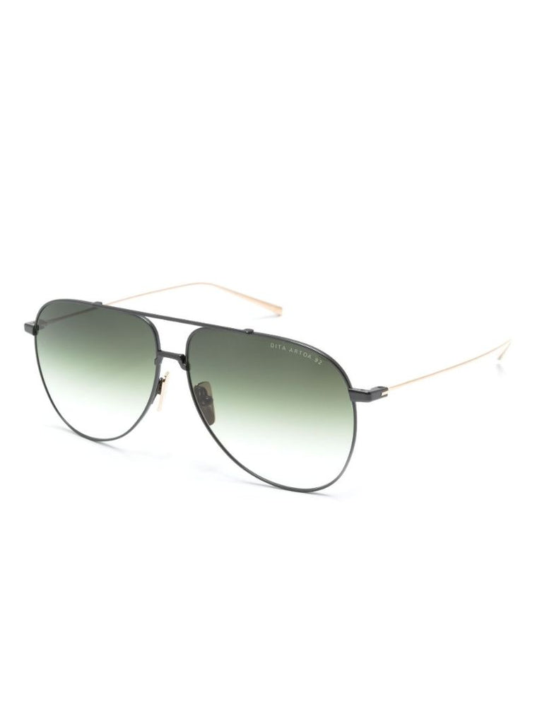 Black Pilot Frame Sunglasses