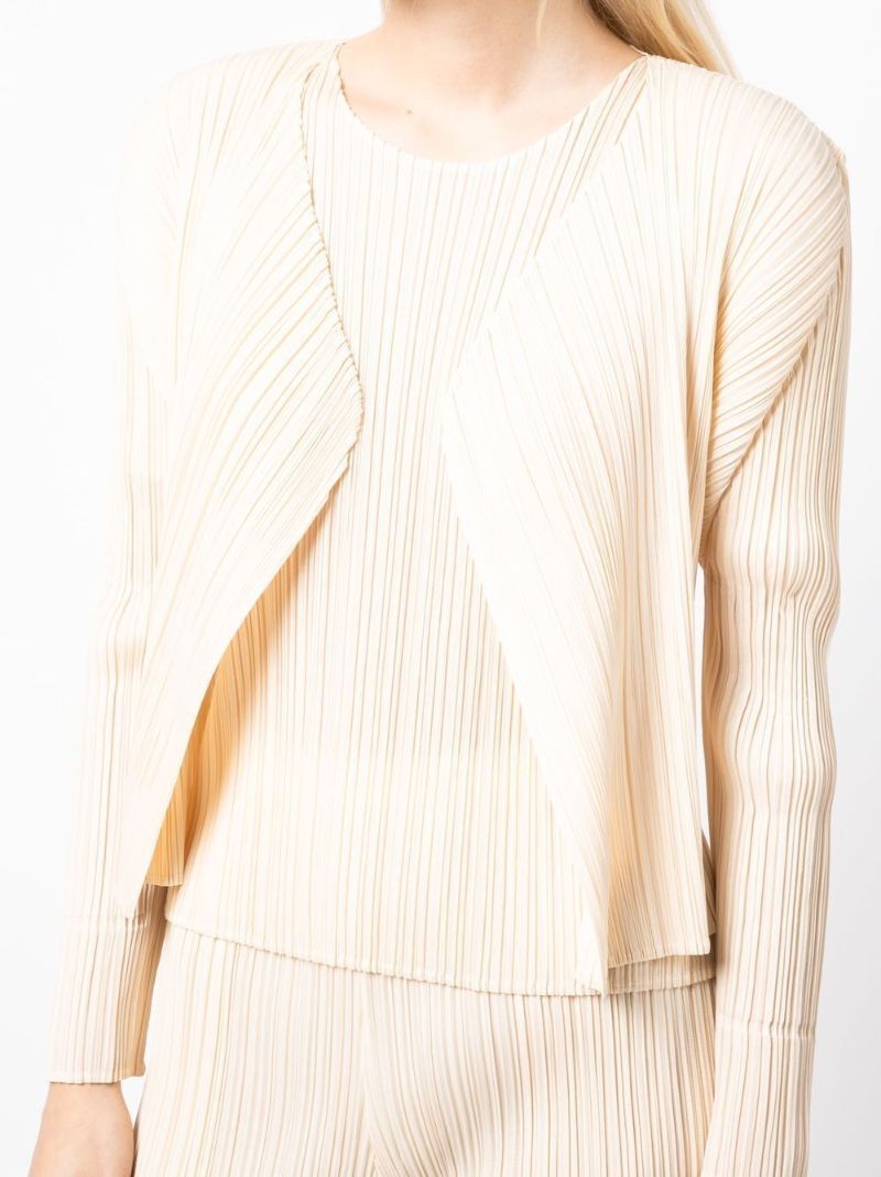 Neutral Pleated Cropped Jacket