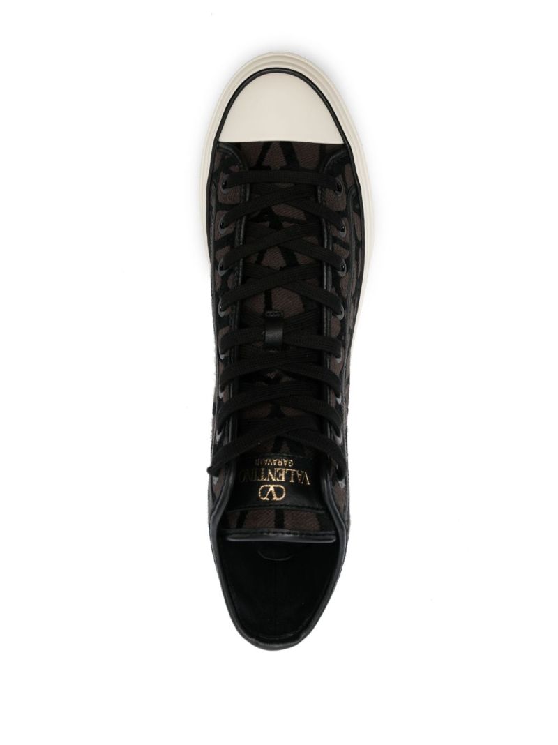 Black Tootaloop Vlogo Sneakers