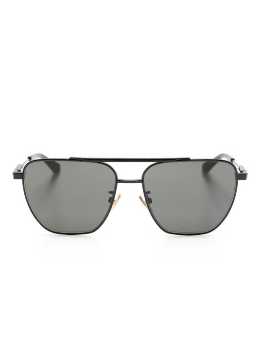 Black 1236s Geo Pilot Sunglasses