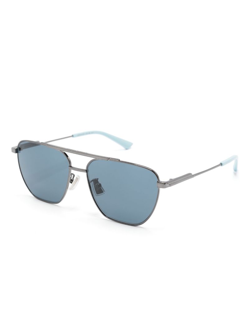 Grey Geo Pilot-style Sunglasses