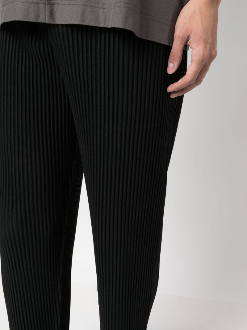 Black Pleated Tapered Trousers