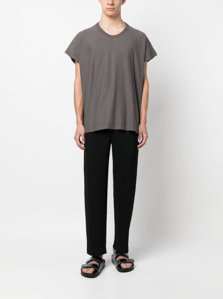 Black Pleated Tapered Trousers