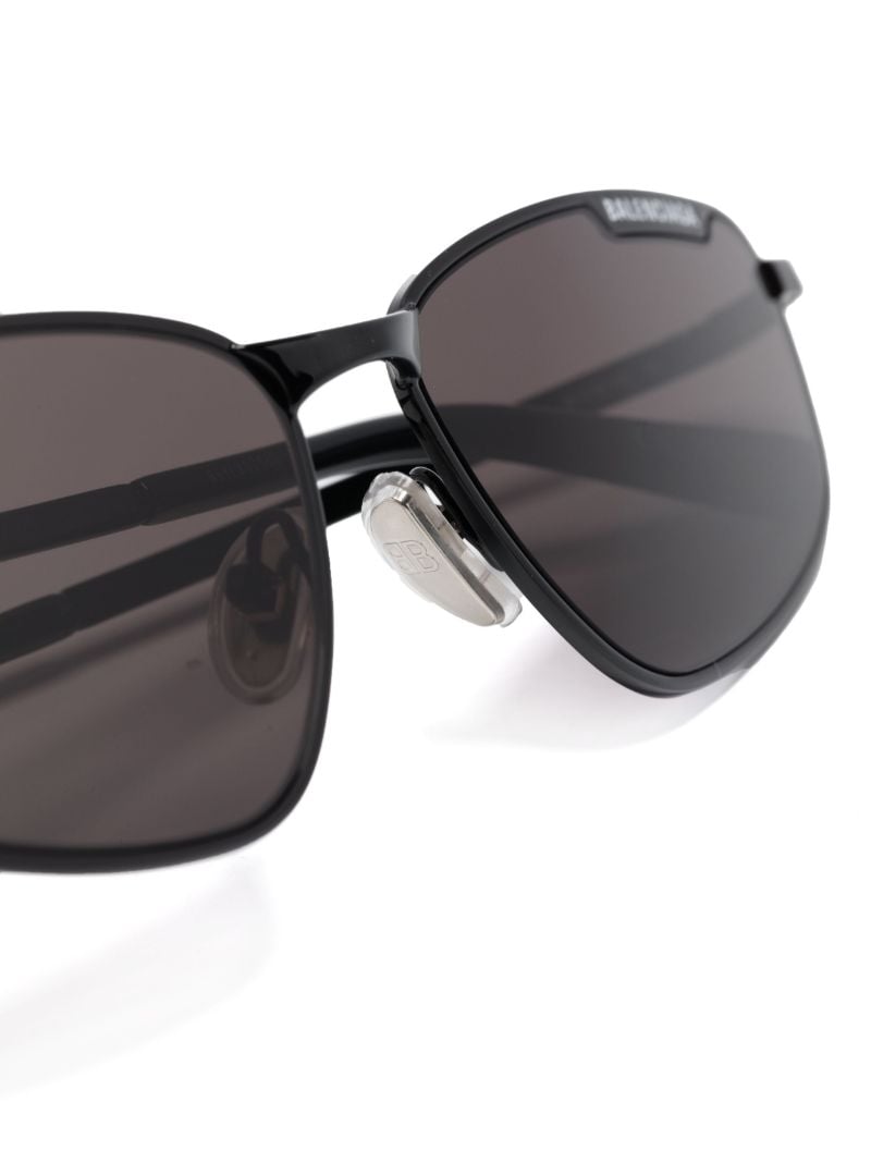 Black Oval-frame Sunglasses
