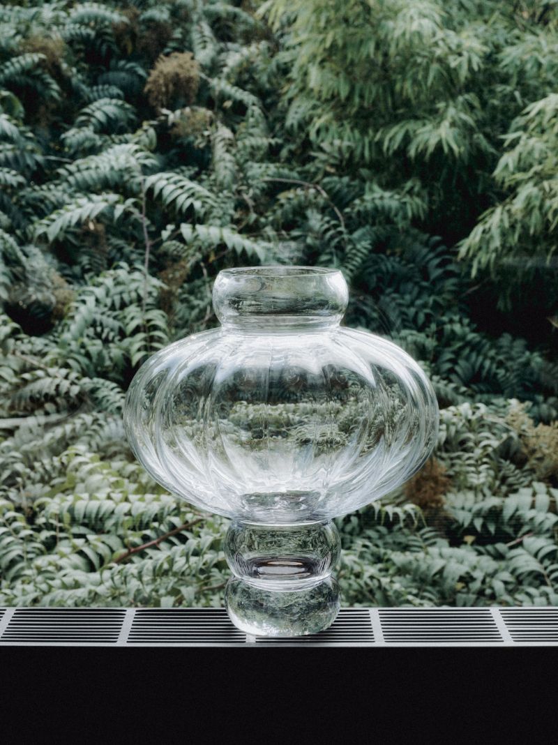 White Balloon 02 Glass Vase