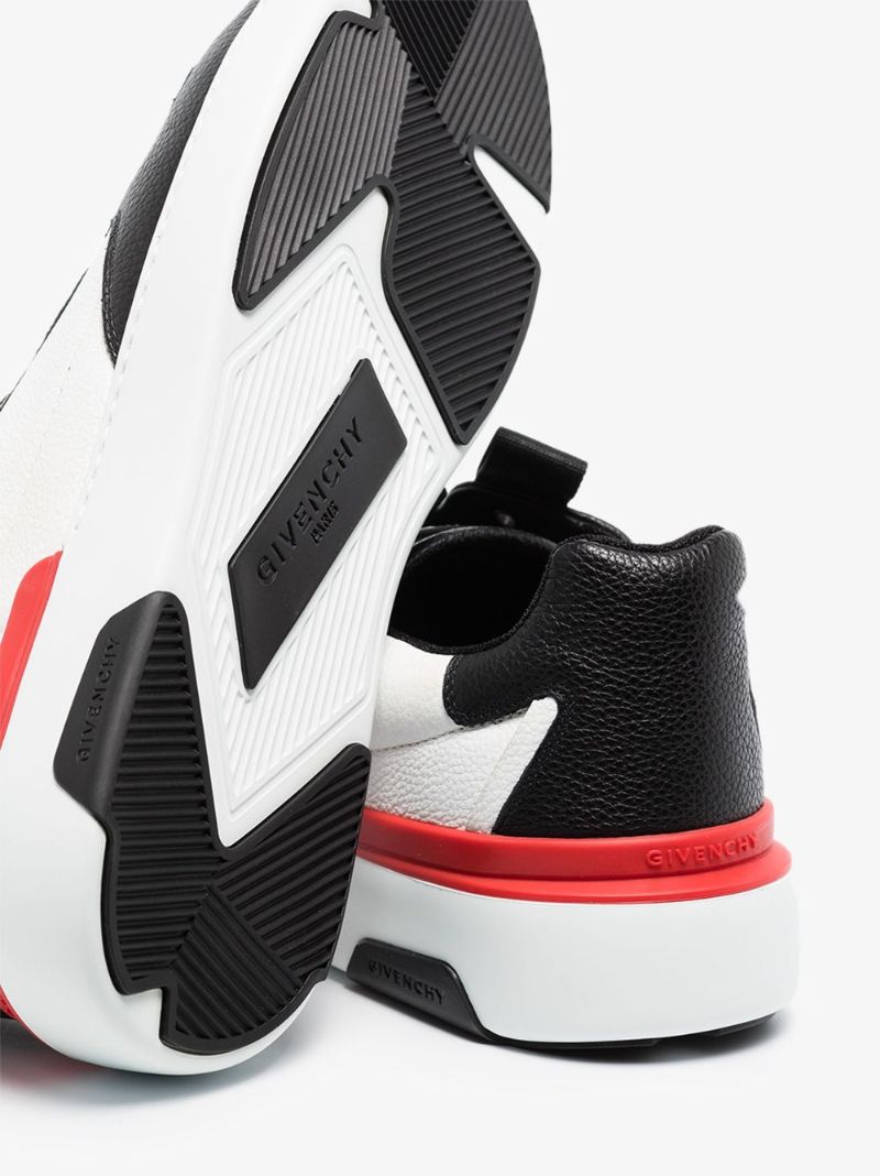Black and White Wing Low Top Sneakers