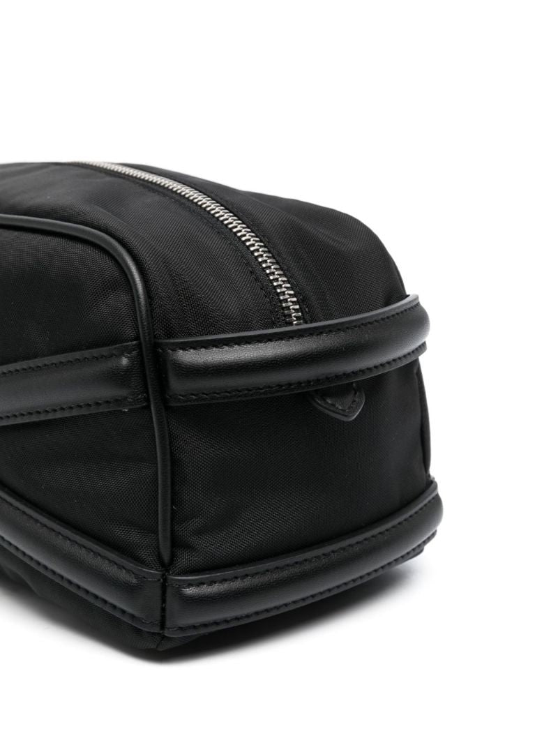 Black the Harness Wash Bag