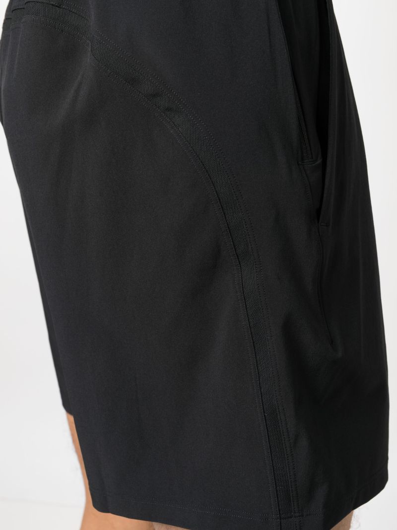 Black Pace Breaker Unlined 7 Inch Running Shorts