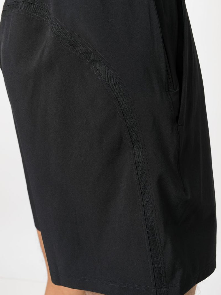 Black Pace Breaker Unlined 7 Inch Running Shorts