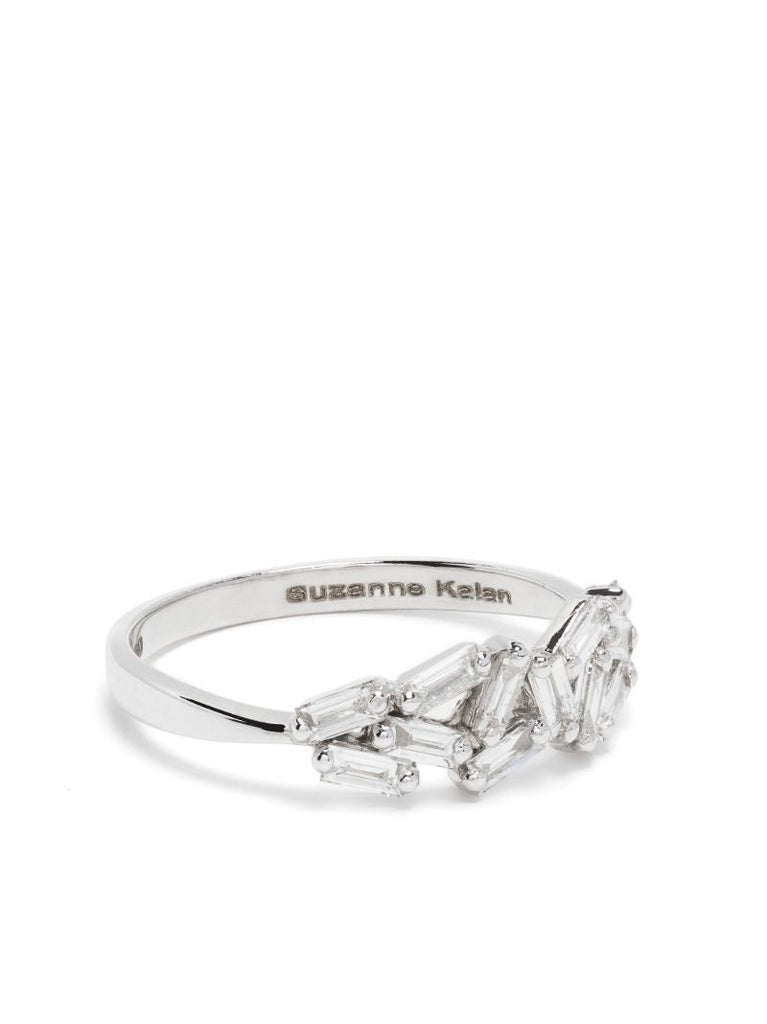 18k White Gold Cluster Diamond Ring
